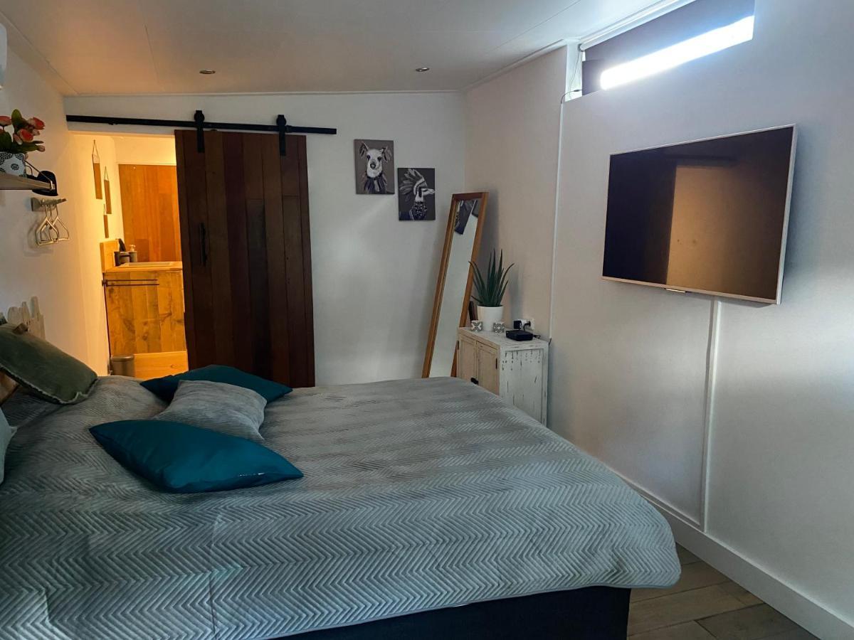 Ferienwohnung Nette Fijne 2 Persoons Studio Met Jacuzzi " De Toffe Peer " Hank Exterior foto